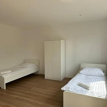 Mit 3 Einzelbetten, Kueche, Bad Und Garten Neuenkirchen (Westphalia)